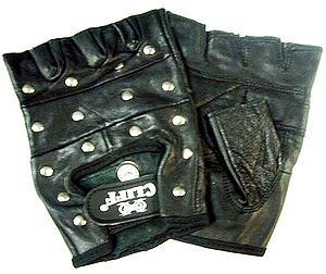 Накладки ОМОН с метал.клепками XL Накладки ОМОН с метал.клепками XL